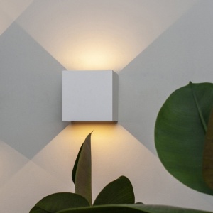 Aplica LED de perete iluminat exterior ambiental IP54 DAVOS alba 136163 universul-luminii.ro