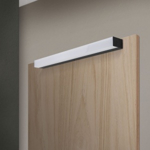 Aplica pentru oglinda baie IP44 HORIZON L-60cm negru 155863 universul-luminii.ro