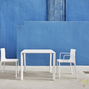 Set de 4 Scaune moderne cu brate de exterior / interior design premium KES CHAIR 64017 Vondom - Img 4