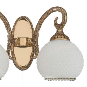 Aplica de perete clasica cu 2 brate design italian 8500 107624 universul-luminii.ro