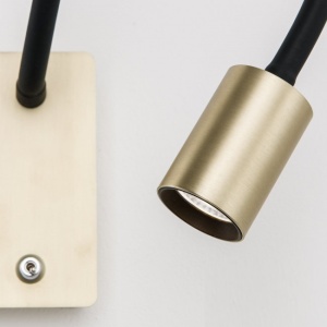 Aplica minimalista cu reader LED directionabil Kurt alama 199704 universul-luminii.ro