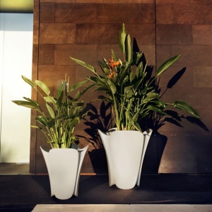 Ghiveci flori / Jardiniera plante de exterior / interior design modern premium PEZZETTINA PLANTER 65x65x65 56007R Vondom