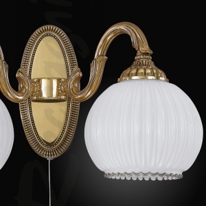 Aplica de perete clasica 2 brate din alama design italian 9300 107815 universul-luminii.ro