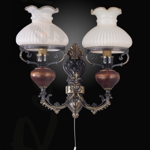 Aplica de perete cu 2 brate design italian din alama cu lemn 634 105585 universul-luminii.ro