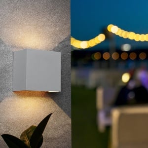 Aplica LED de perete iluminat exterior ambiental IP65 DAVOS XL alba 136275 universul-luminii.ro