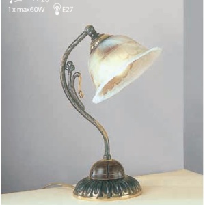Lampa de masa rustica design italian din alama cu lemn 1801 105705 universul-luminii.ro