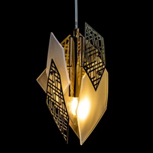Lustra cu 3 pendule moderna design LUX realizata manual POLYGON 219385 universul-luminii.ro