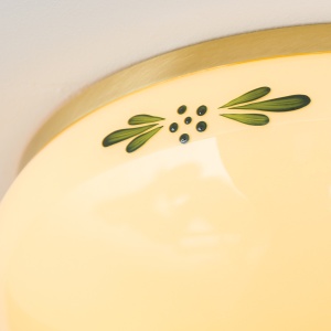 Plafoniera clasica Landhaus 28cm alama satin/ sticla champagne decor verde 200115 universul-luminii.ro