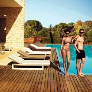 Sezlong exterior modern design premium FRAME SUN CHAISE 54097 Vondom