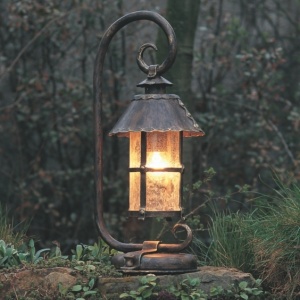 Stalp piedestral iluminat exterior design medieval cu felinar rotund si acoperis nituit, din fier forjat, inaltime 60cm, AL 6535 181825 universul-luminii.ro