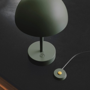 Veioza LED portabila de exterior design nordic IP44 Ellen To-Go Battery verde 241675 universul-luminii.ro