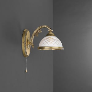 Aplica de perete clasic design italian din alama, sticla 7002 RA-A. 7002/1 102076 universul-luminii.ro