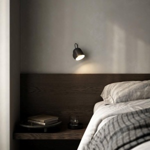 Aplica de perete, cu mufa usb, design modern Angle negru 2120601003 NL 197306 universul-luminii.ro