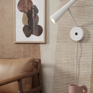 Aplica de perete design modern Bordeaux alba 141536 universul-luminii.ro