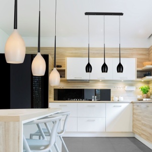 Lustra moderna Izza 3 fumurie ZZ AZ2937 80556 universul-luminii.ro