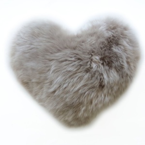 Perna din blana de oaie LW Noua Zeelanda, LW Heart Double Sided 40x33cm - Img 2