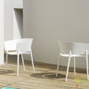 Set de 4 Scaune moderne cu brate de exterior / interior design premium AFRICA 65005 Vondom - Img 4
