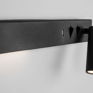 Aplica ambientala cu reader LED directionabil si USB Charger Vida neagra NVL-9533521 76987 universul-luminii.ro