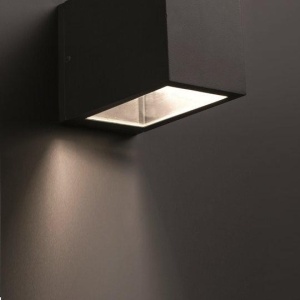 Aplica de perete exterior IP54 Lacre 70802 47717 universul-luminii.ro
