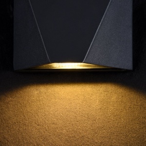 Aplica LED pentru iluminat exterior cu protectie IP54 Beekman negru MYO577WL-L5B 196417 universul-luminii.ro