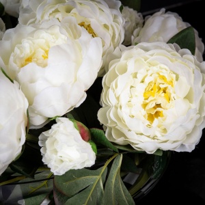 Aranjament floral elegant, design LUX ETERNITY ROUND PEONY WHITE - Img 5