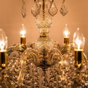 Candelabru elegant CHATEAU 8L 242627 universul-luminii.ro