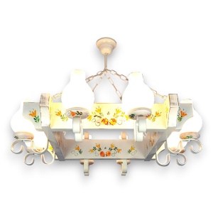 Candelabru fabricat manual din lemn pictat Queen 8L 231677 universul-luminii.ro