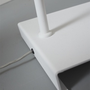 Lampadar/Lampa de podea design minimalist Bordeaux alb 224427 universul-luminii.ro