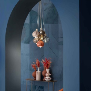 Lustra cu 6 pendule design italian realizat manual din ceramica si sticla AFOXÉ Mix 216327 universul-luminii.ro