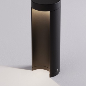 Stalp LED mic pentru iluminat exterior IP54 TIEN 205777 universul-luminii.ro