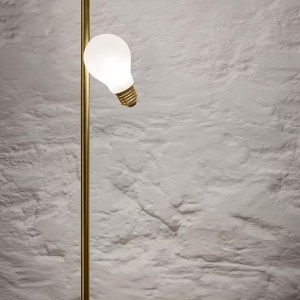 Veioza cu „bec” suspendat magic cu efect tridimensional Idea 215627 universul-luminii.ro