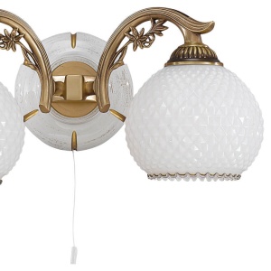 Aplica clasic design italian din alama, sticla si lemn 8605 RA-A. 8605/2 101788 universul-luminii.ro