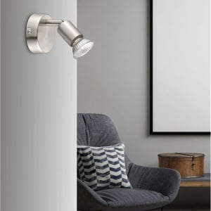 Aplica perete moderna cu spot Base NVL-660001 78878 universul-luminii.ro