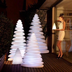 Brad Decorativ CHRISMY 1m ILUMINAT LED, 49073W Vondom 173318 universul-luminii.ro