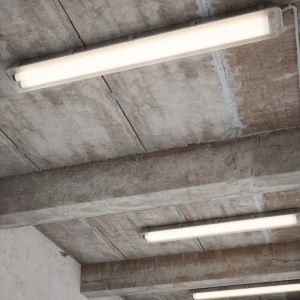 Corp iluminat liniar cu neon protectie IP65 Works gri 65cm - Img 3