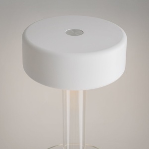 Lampa portabila cu baterii cu baza in forma de vaza AI design alb/ transparent 150688 universul-luminii.ro