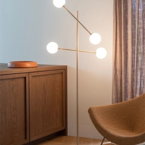 Lampadar cu 4 globuri sticla si metal bej Copenhagen 248408 universul-luminii.ro