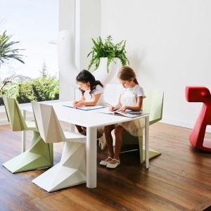 Set de 4 Scaune copii ultra-moderne de exterior / interior design premium VOXEL MINI CHAIR 51036 Vondom