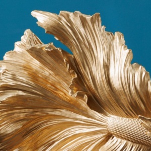 Statueta decorativa extravaganta Fisch Crowntail 35cm, auriu - Img 3