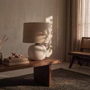 Veioza, Lampa de masa din ceramica alba FINO