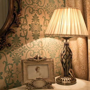 Veioza / Lampa de masa eleganta design clasic Grace bronz MYRC247-TL-01-R 88698 universul-luminii.ro