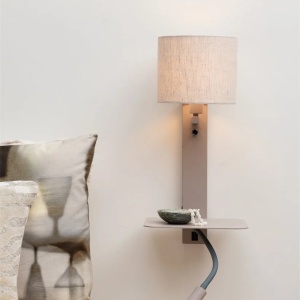 Aplica cu raft si reader LED, port USB si abajur textil in deschis Florence 248849 universul-luminii.ro