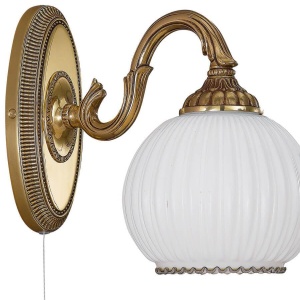 Aplica de perete clasica din alama design italian 9300 107799 universul-luminii.ro