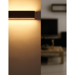 Aplica LED cu iluminat ambiental sus/jos SIEGFRIED Aplica LED cu iluminat ambiental sus/jos SIEGFRIED aspect lemn 12W 105689 universul-luminii.ro