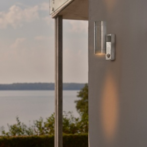 Aplica Perete Exterior, Protectie IP54, Senzor de miscare, Tin Maxi Double Galvanizat 167539 universul-luminii.ro