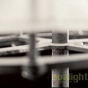 Lampa de podea din fier forjat design manechin SL 109 42949 universul-luminii.ro