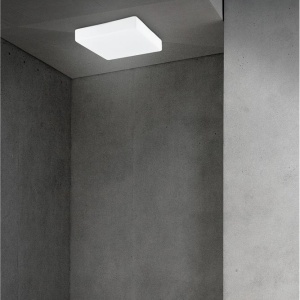 Plafoniera pentru baie moderna IP44 Cube 25cm NVL-6110042 77419 universul-luminii.ro