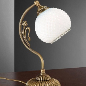 Veioza de masa clasica din alama design italian 8600 204859 universul-luminii.ro