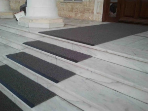 covorase antederapante pentru trepte