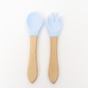 Set hranire bebelus din silicon Z-TOOLS, 6 piese, farfurie compartimentata 23x18x2.5cm, bol cu capac 13x5cm, baveta reglabila 32x23cm, tacamuri 14x3.5cm, canita antrenament 8x9cm, ZTS9097 - Img 3